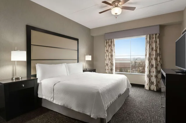 جناح بسرير كينج، Homewood Suites by Hilton York 1/5