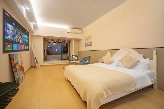 Design, Futon Bed, King Bed، Private-Enjoyed Home ApartHotel - R&amp;F Stanley Apartment 4/10