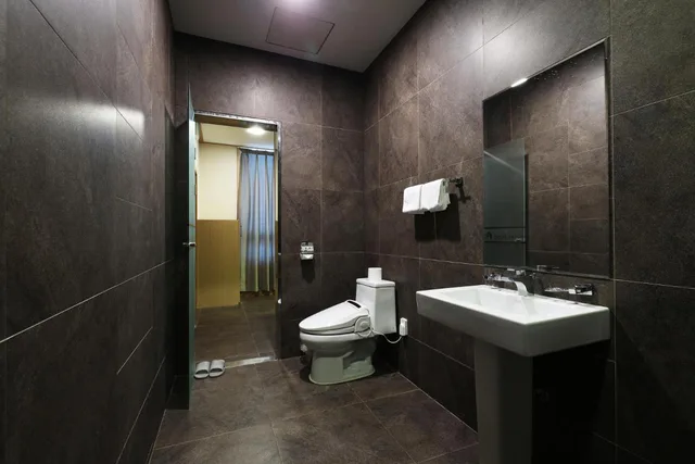 جناح عائلي، Hotel Food & Tour 1/3