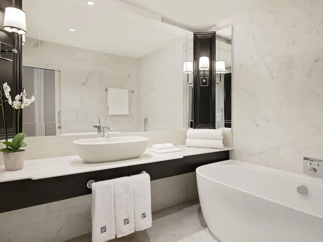 غرفة ديلوكس بسريرين مزدوجين، Fairmont Windsor Park 4/4