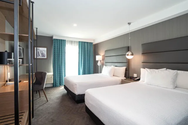غرفة قياسية، Sandman Hotel Calgary Airport 1/1