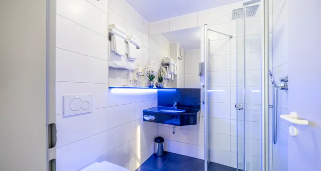 غرفة كومفورت رباعية، PLAZA INN Braunschweig City Sud 6/6