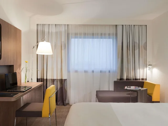 غرفة تنفيذية بسرير مزدوج بإطلالة على المدينة، Novotel Paris La Defense Esplanade 9/10