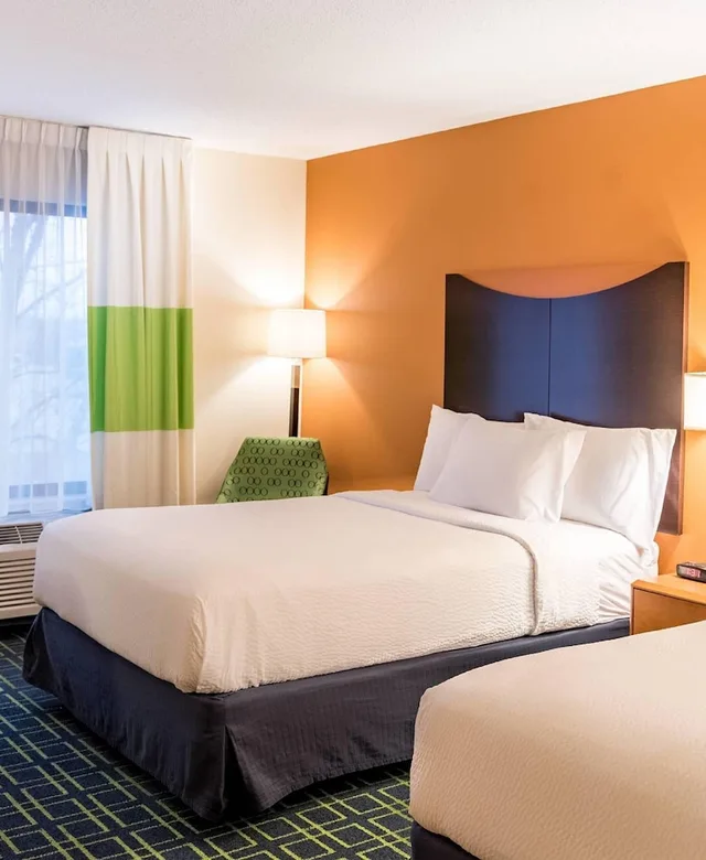 غرفة بسريرين مزدوجين لذوي الإعاقة، Fairfield Inn Suites Muskegon Norton Shores 1/5