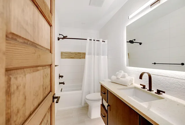 2 Bedrooms, Suite, Beach Side، Bali Hai Beachfront Resort And Spa 8/8