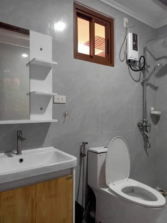 جناح عائلي بسريرين كوين، Panglao Kalikasan Dive Resort 4/4