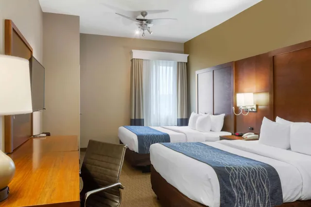 غرفة بسريرين كوين لذوي الإعاقة، Comfort Inn and Suites Amarillo 1/3