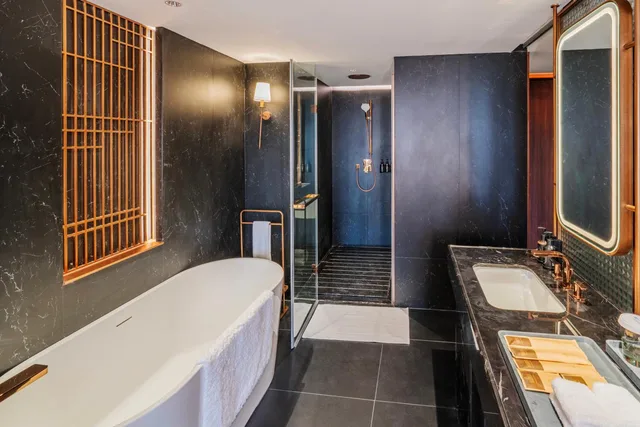 Premier, Double Bed, Wyndham Beijing North 5/5