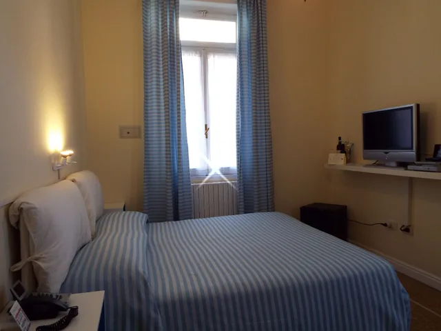 Classic, Triple, 1 Double and 1 Single Bed, Hotel Canali, Portofino Coast 3/6