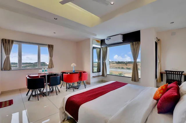 غرفة ديلوكس عائلية بسريرين مزدوجين، Goverdhan Greens Resort Dwarka 2/2