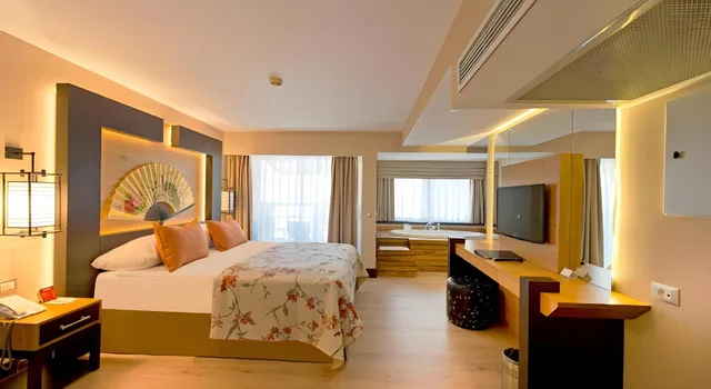 غرفة ديلوكس، Limak Lara De Luxe Hotel and Resort 1/1