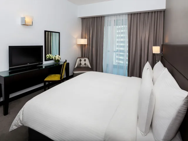 2 Bedrooms, Executive, Apartment, King Bed, 3 Beds, with Child Extra Bed، Flora Creek Deluxe Hotel Apartments 3/7