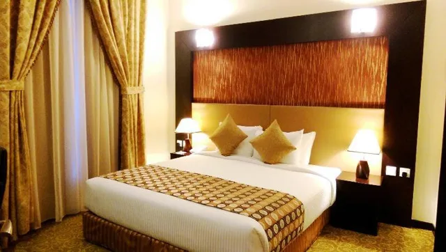 غرفة، Aryana Hotel 1/3