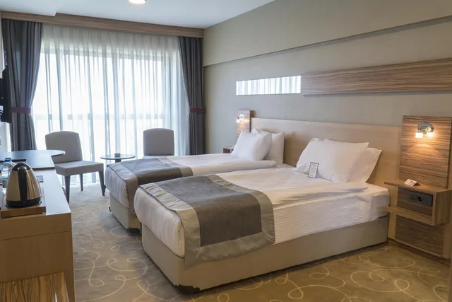 غرفة قياسية بسريرين منفصلين، Greymark Hotel 1/6