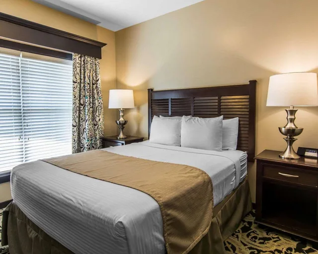 جناح بسرير كينج وسرير كوين، Bluegreen Vacations Parkside Williamsburg, an Ascend Collection Resort 6/8
