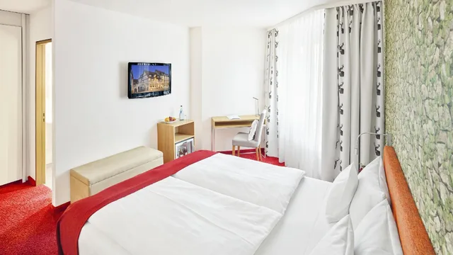 غرفة سوبيريور بسرير كينج، Hirsch Hotel 1/1