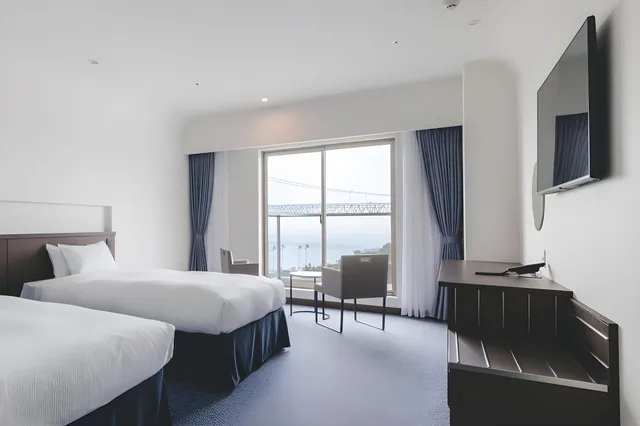 غرفة متصلة بسرير فردي بإطلالة على البحر، Seaside Hotel Maiko Villa Kobe 1/1