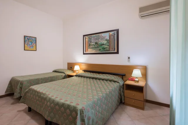 غرفة ثلاثية، Hotel Astor Victoria 1/7