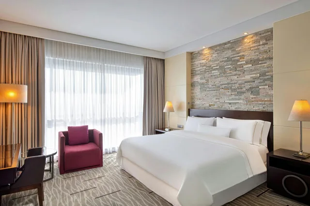 غرفة بسرير كينج، The Westin Hotel Bahrain City Centre 2/4
