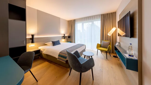 غرفة قياسية بسرير مزدوج، Parkhotel Maximilian Ottobeuren 1/7