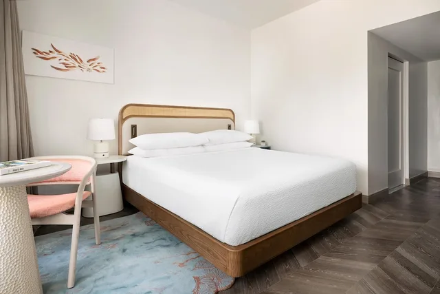 غرفة بسرير كينج لذوي الإعاقة، Hyatt Centric San Juan Isla Verde 1/10
