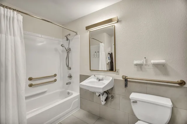 Room, King Bed, Accessible, Fairfield Inn Suites Fort Worth Fossil Creek 5/6