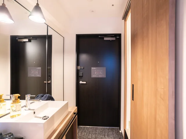 غرفة بسريرين منفصلين وأسرّة بطابقين، TUNE STAY Kyoto 3/3