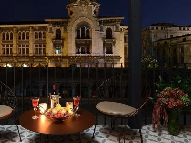 جناح بإطلالة على المدينة، Regie Ottoman Hotel 1/1