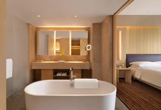 Regency, Family Suite, Hyatt Regency Beijing Wangjing 2/2
