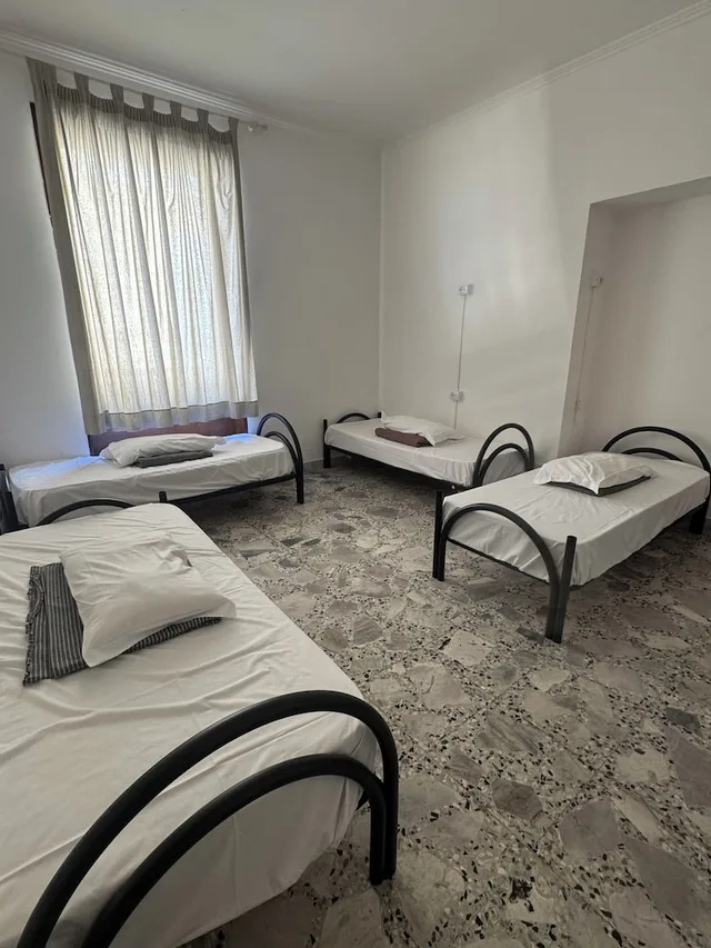 سكن مشترك مختلط بأربعة أسرّة بحمام خاص، Hotel Sant'Eligio 4/10
