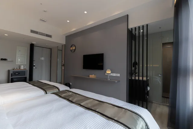 Superior, Quadruple, 2 Queen Beds, Hotel Yam Lagom 5/9