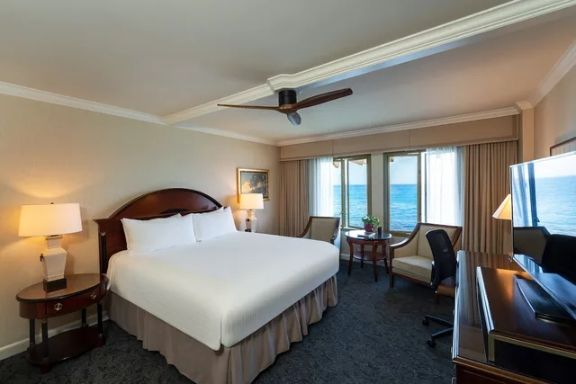 غرفة بسرير كينج بإطلالة على البحر، Monterey Plaza Hotel & Spa 6/8