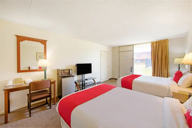 غرفة بسريرين كوين، OYO Hotel Doswell Kings Dominion 1/10