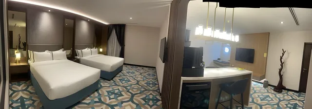 Family, Studio, Suite, CHRISTEE SUITES 1/1