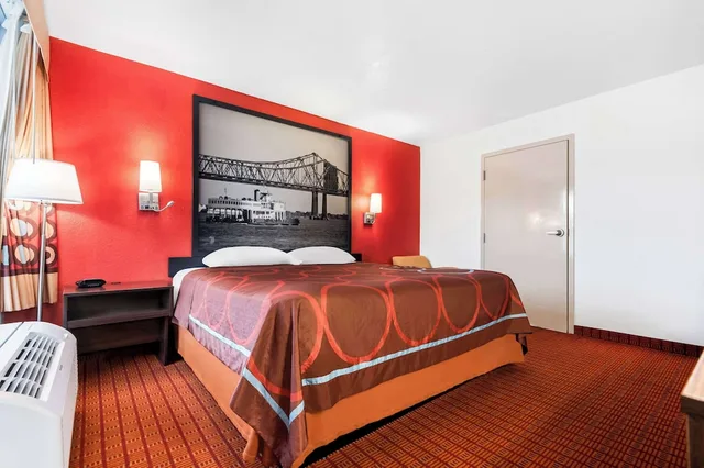 غرفة بسرير كوين لذوي الإعاقة، Super 8 by Wyndham Baton Rouge/I-10 2/7