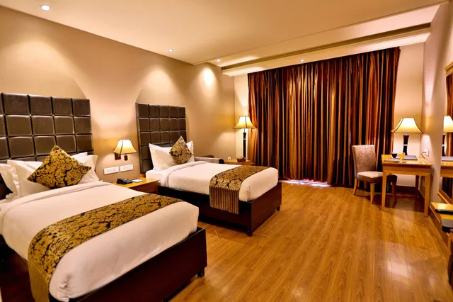 غرفة بريميوم بسرير كينج بشرفة، Regenta Resort Bharatpur 7/10
