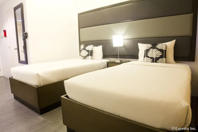 غرفة تنفيذية بسريرين منفصلين، Privato Ortigas 3/7