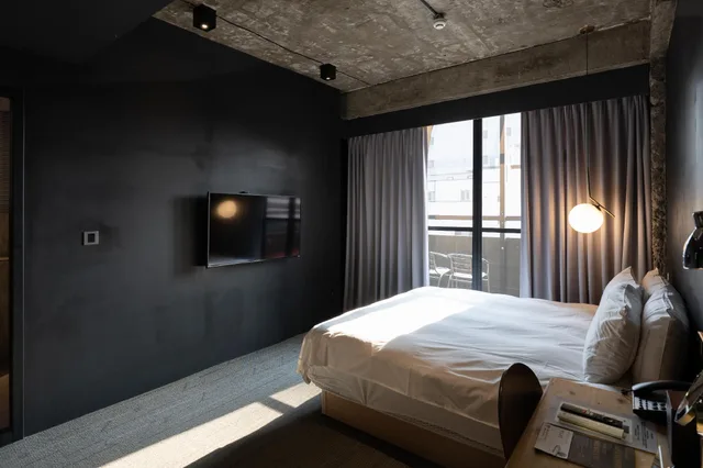غرفة ديلوكس بسرير مزدوج بحوض استحمام، SOF Hotel 1/2