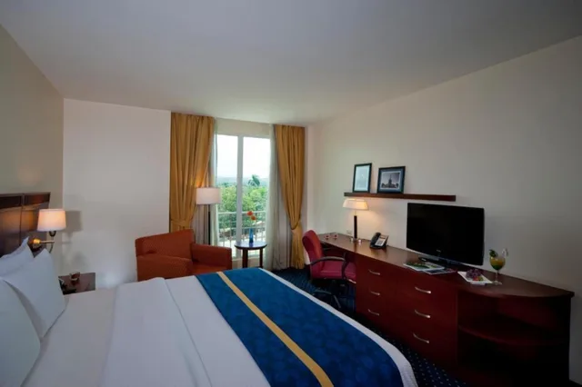 Comfort, Superior, 2 Queen Beds, Hodelpa Garden Court 1/10