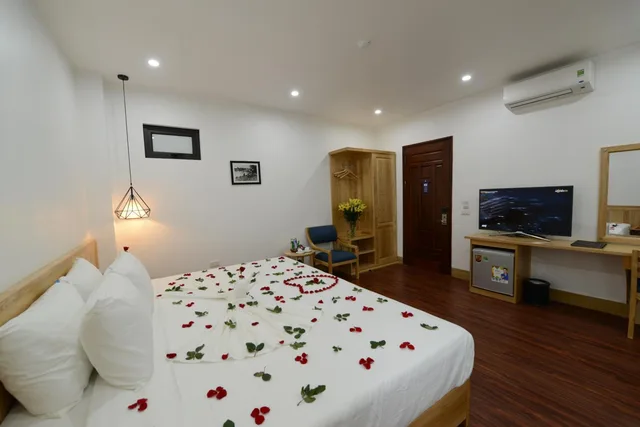 جناح عائلي بسرير كوين وسرير فردي بإطلالة على المدينة، Blue Hanoi Inn City Hotel 2/6