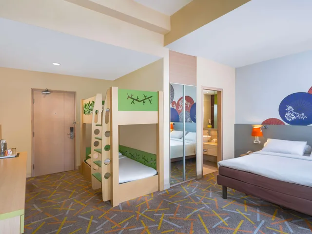 Family, King and Bunk Bed, Ibis Styles Malang 4/17