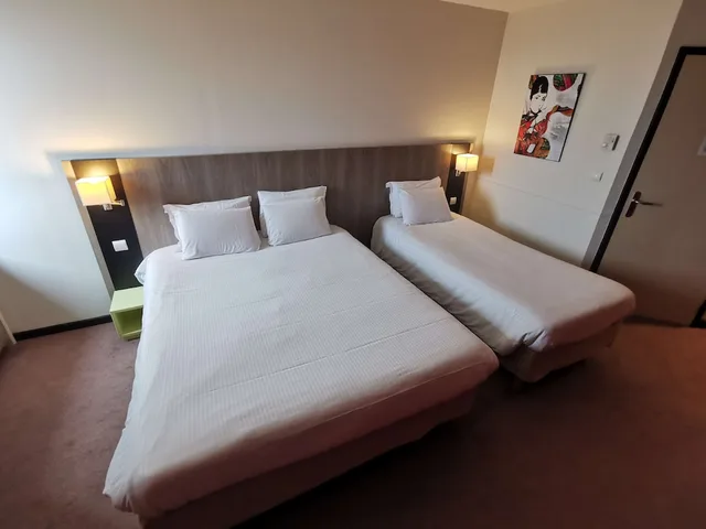 غرفة قياسية بسريرين منفصلين، MERCURE Chartres Est 1/8