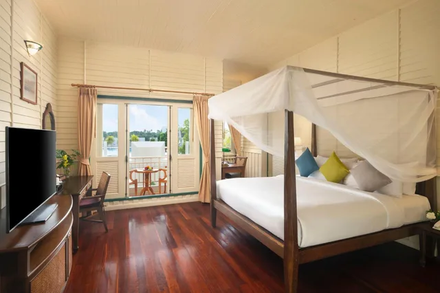 غرفة ديلوكس بسرير مزدوج أو سريرين منفصلين بإطلالة على المسبح، Kalanan Riverside Resort 2/4