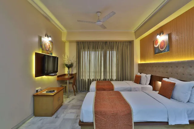 Deluxe, Double Bed, Hotel President 9/10