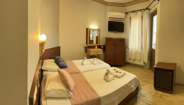 غرفة قياسية بسرير مزدوج أو سريرين منفصلين بشرفة، HAN DALYAN HOTEL 6/10