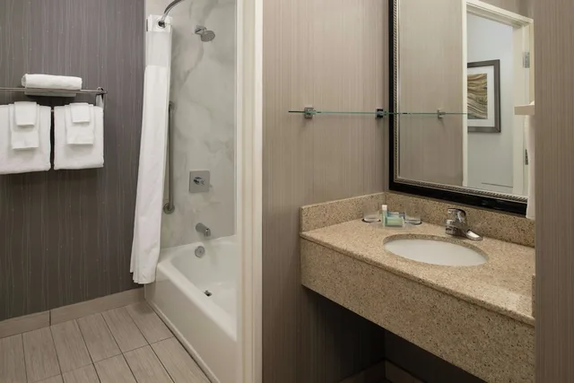 غرفة بسريرين كوين، Courtyard by Marriott Vacaville 7/10