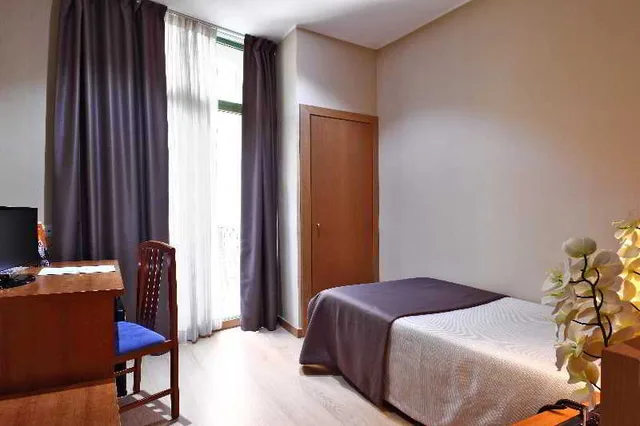 غرفة قياسية مفردة، Catalunya Hotel 2/5