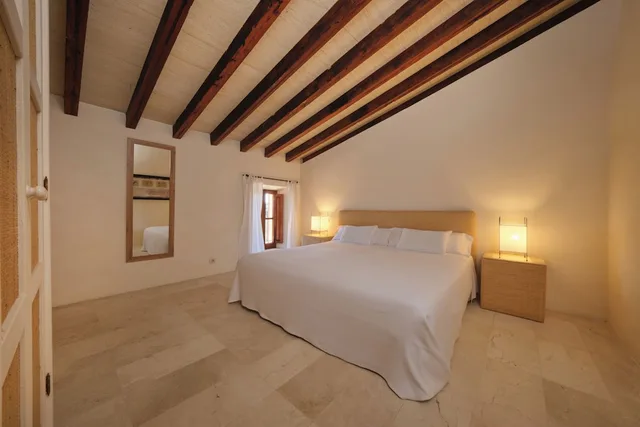 دوبلكس سوبيريور بسرير كوين، Rural Son Mas Hotel 1/4