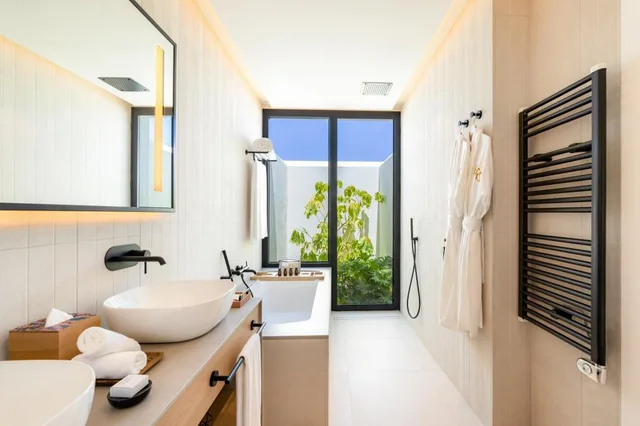 غرفة مريحة بسرير كينج، SO/Sotogrande Spa & Golf Resort Hotel 5/6