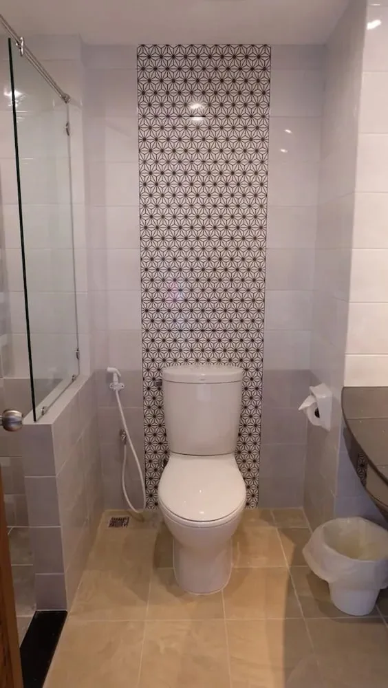 غرفة سوبيريور بسرير كينج، D Hotel Pattaya 3/3